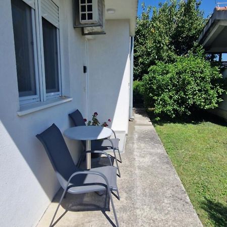 Apartment Melody Metkovic Exterior photo