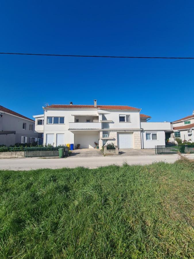 Apartment Melody Metkovic Exterior photo